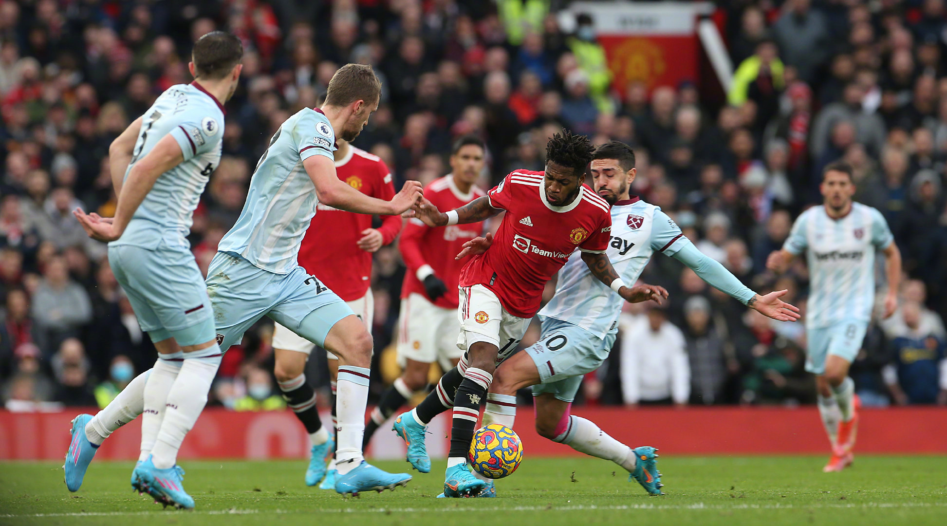 並將轉會競 並將轉會競